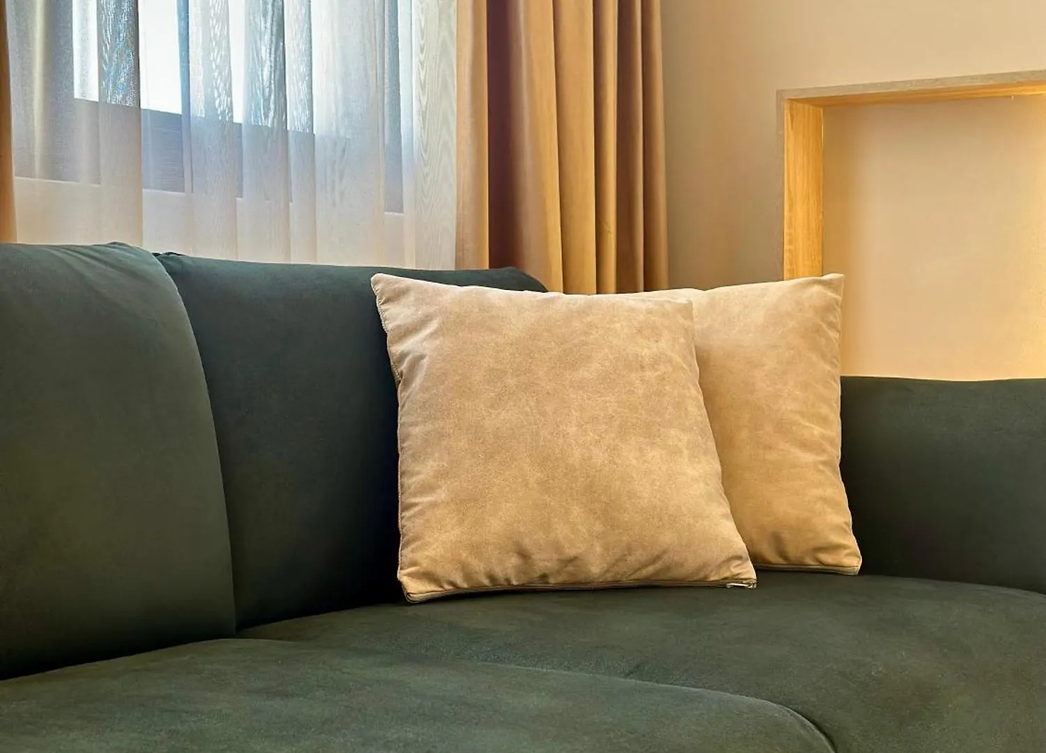 Stayin Tirana Apartment
